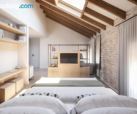 فندق Serawa 4*
